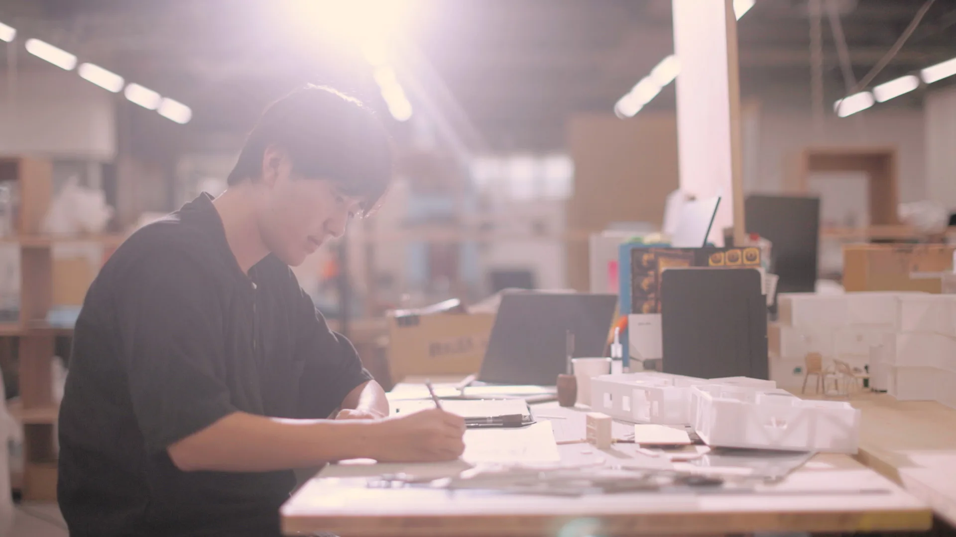 芝浦工業大学|「INNOVATE THE WORLD 世界に、革新を。」WebMovie
